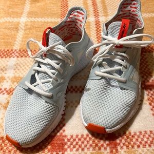 SOLD Reebok 9.5 Fuel Foam/Flexagon